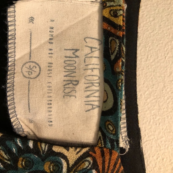 Ladies Top - Picture 2 of 2